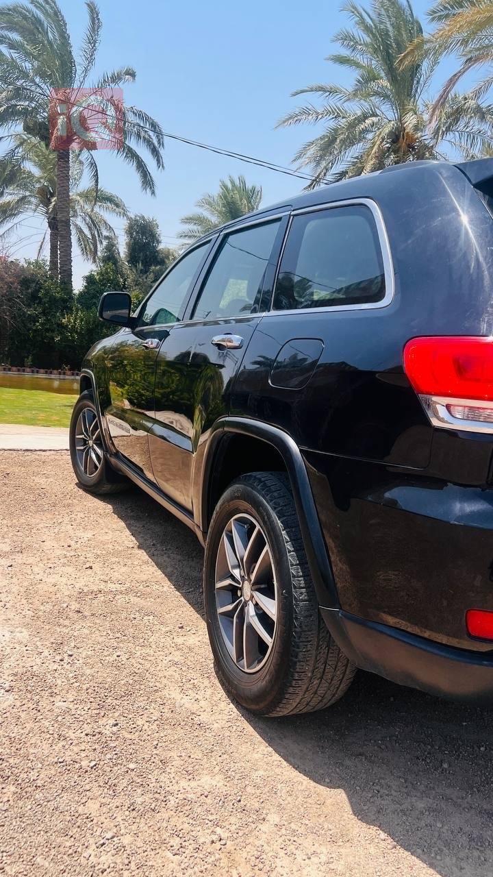 جيب جراند شيروكي